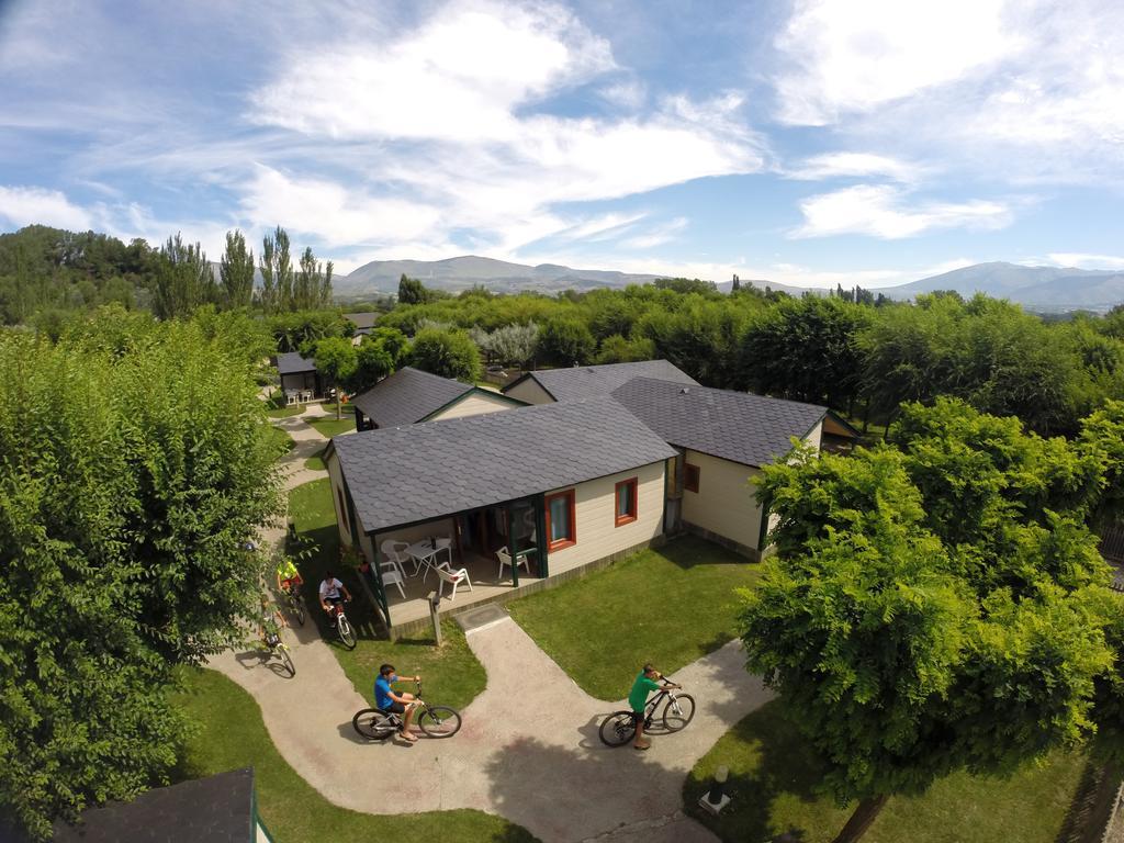 Bungalows Stel-Puigcerdà Exterior foto